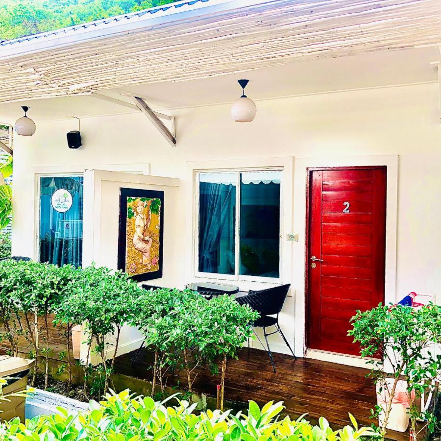 Koh Larn White House Hotel Ngoại thất bức ảnh