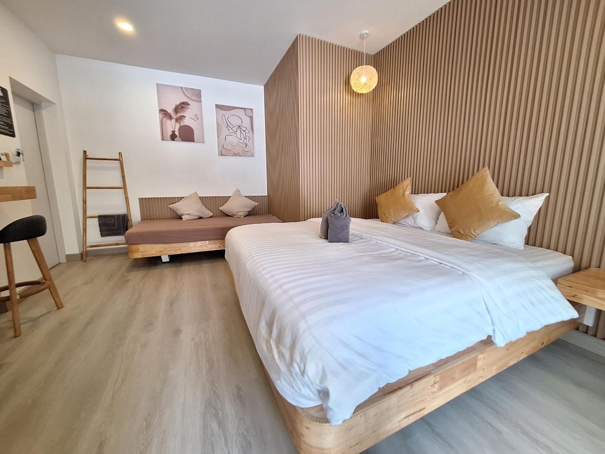 Koh Larn White House Hotel Ngoại thất bức ảnh